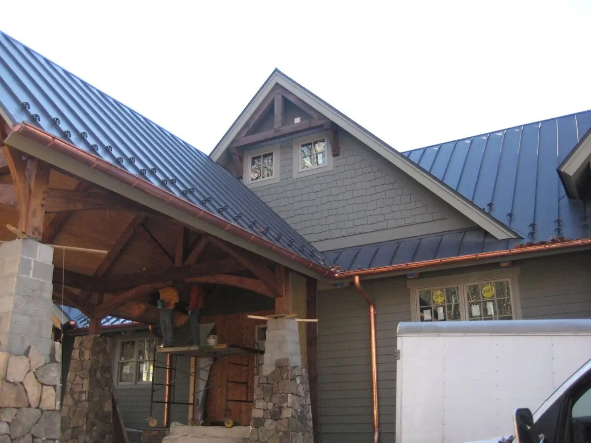 Craftsman Roofing team delivering quality roofing work in Baymeadows